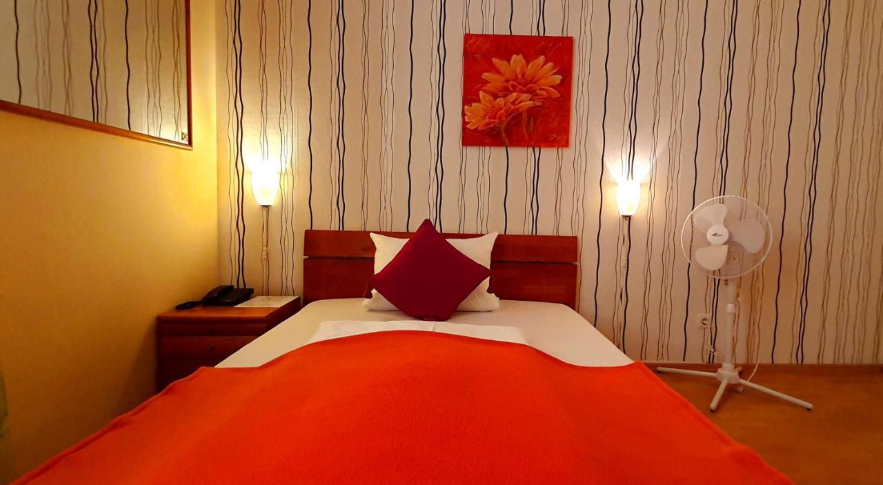 Hotel Deutscher Hof Mannheim Luaran gambar